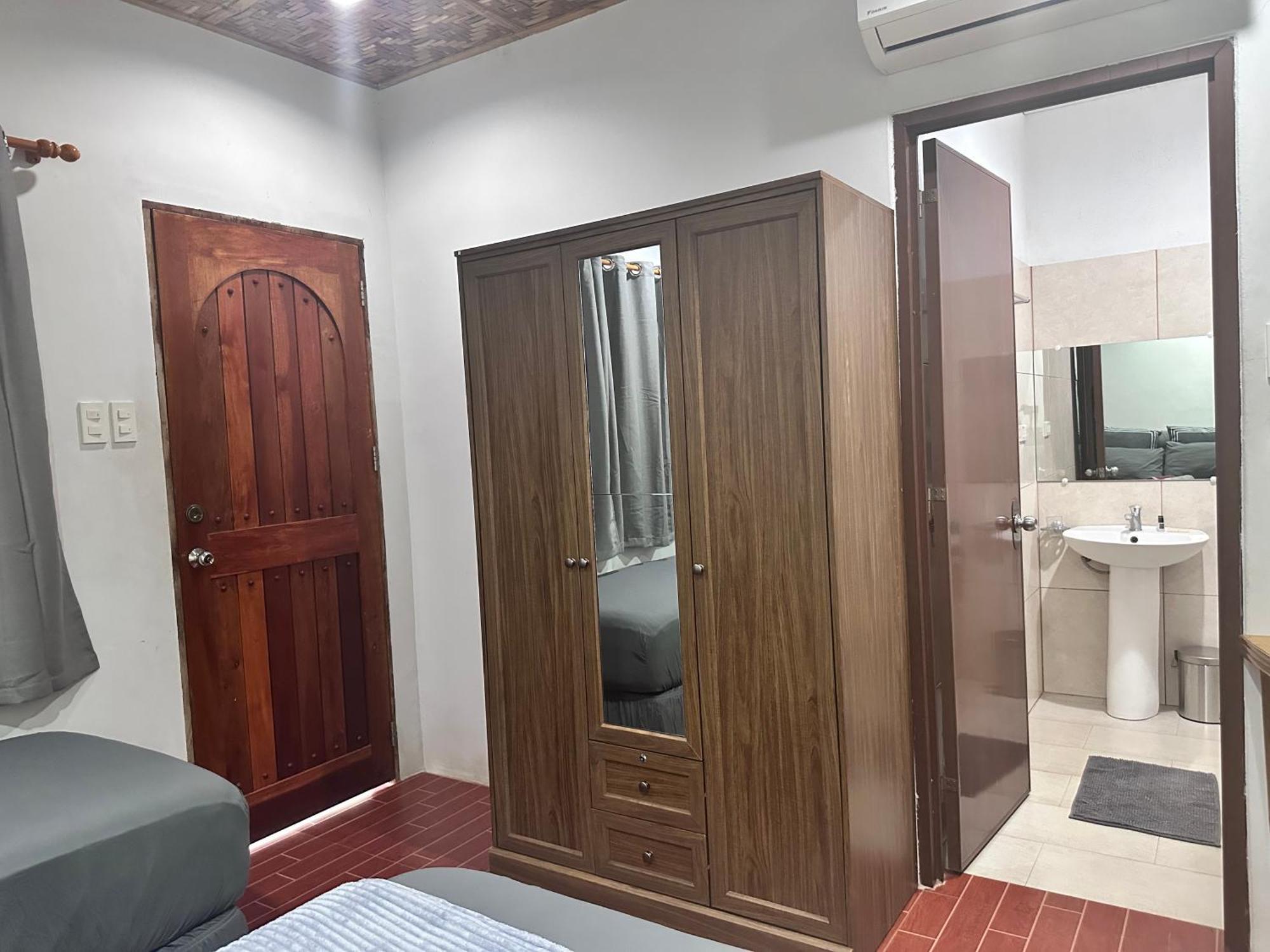 Aivymaes Divers Resort Dauin Exterior foto